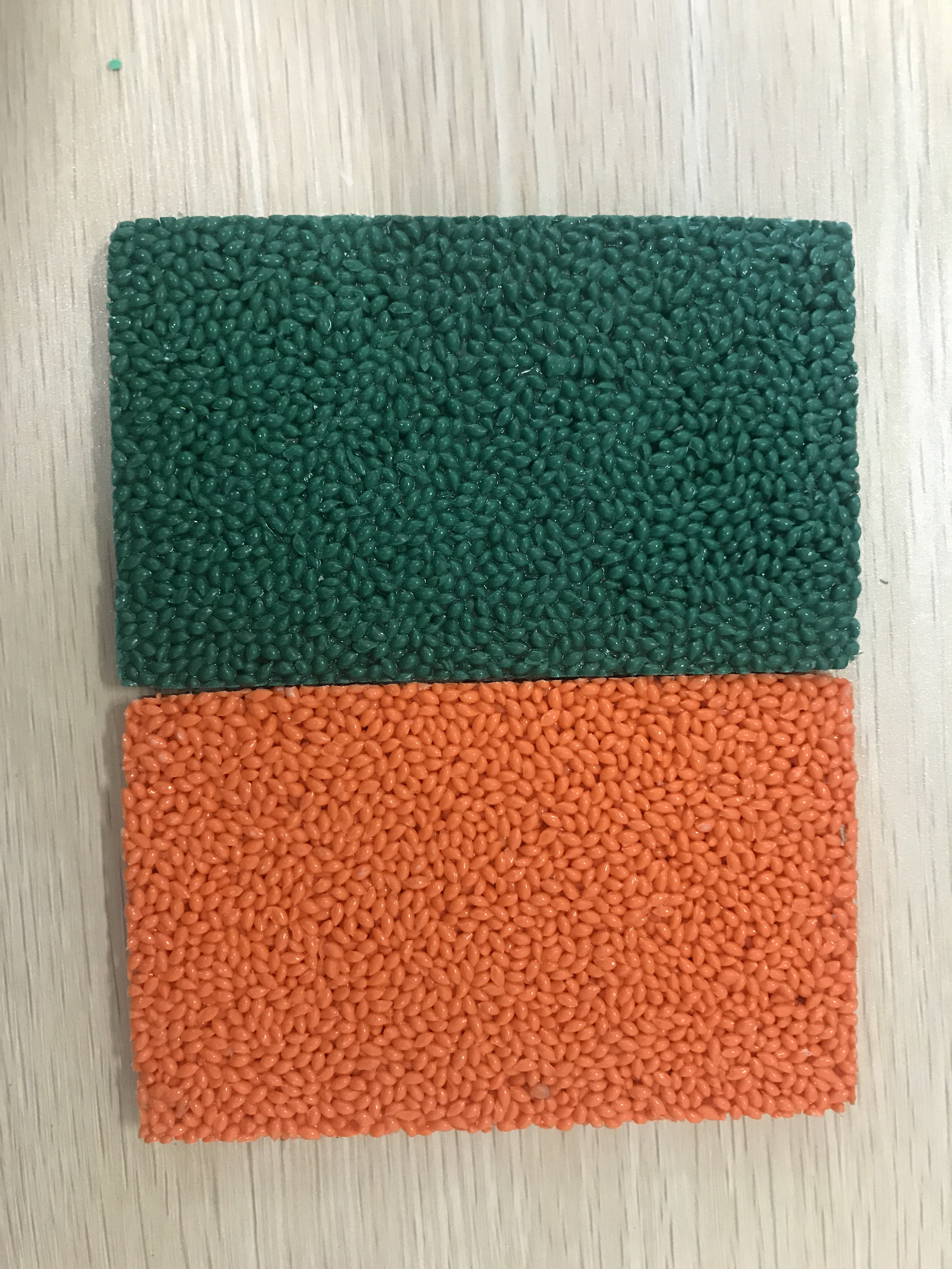 Odorless Green Yellow Colored EPDM Rubber Crumb