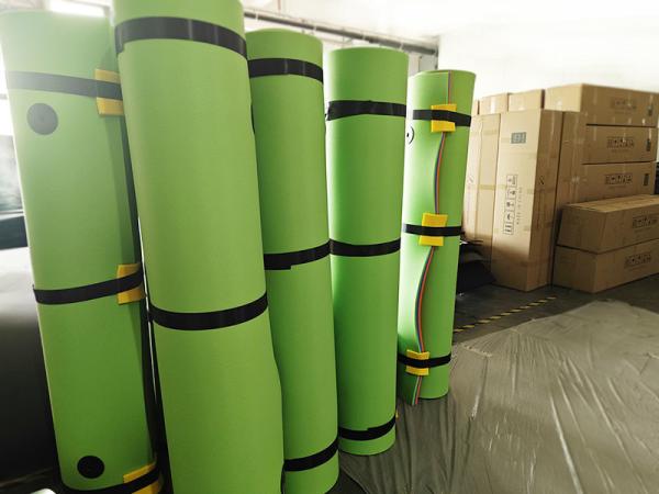Cheap Customized Size Color Water Mat Floating Pad 3 Layer Tear Resistant XPE Foam with a Elastic Bungee Tether Floating Mat for sale