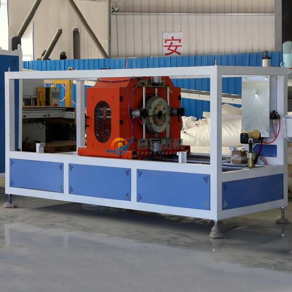 One Feed PVC Plastic Water Supply Pipe Making Machine Full Intermeshing Engagement System
