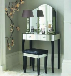 China Popular Mirrored Vanity Desk , Black Wooden Mirrored Dressing Table With Drawers on sale