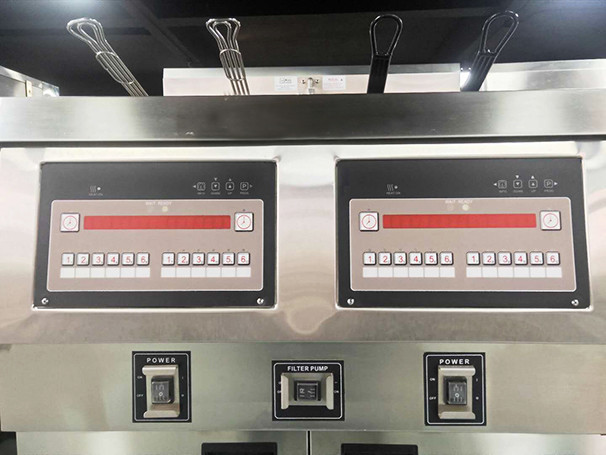 Three Pots Six Baskets Electric Digital Computer Panel Open Deep Fryer With Oil Filtration