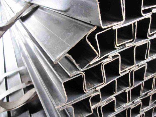 SS304 Stainless Steel Pipe Special Profile Tube In Mirror Finish Customized Shape Nature Color