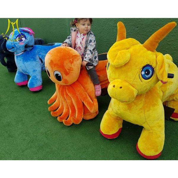 Hansel coin operated plush walking bear stuffing animal machine riding panda toy