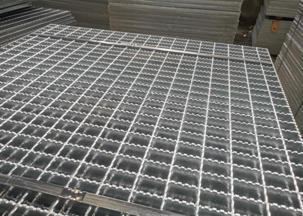 Cheap Q235 Steel Anti Rust Metal Grating Platform Flat Bar Type 7mm Thick for sale