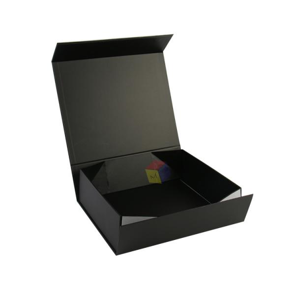 Luxury Rigid Cardboard Collapsible Folding Packaging Black Clothing Boxes With Magnetic Closure