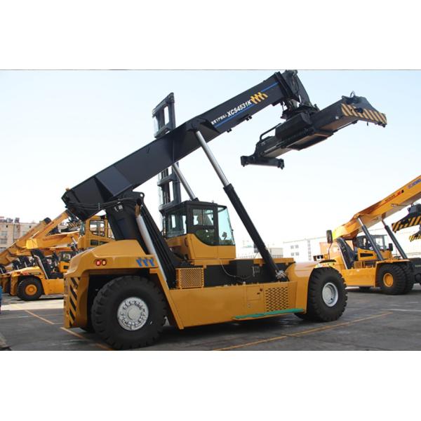 XCMG Machinery 20FT 40FT 45 Ton Reach Stacker For Containers Crane