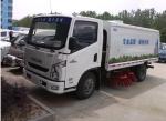 IVECO Yuejin brand 4x2 LHD diesel Street Sweeping Truck for sale, factory sale