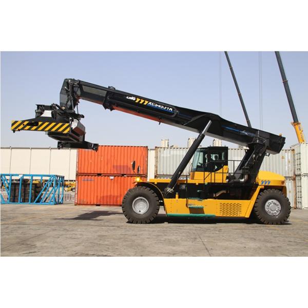 XCMG Machinery 20FT 40FT 45 Ton Reach Stacker For Containers Crane