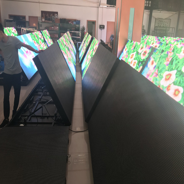 SMD 4mm Front Service LED Screen Panel Outdoor LED Billboard Sign