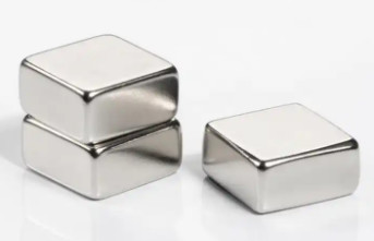 Permanent Arc Segment Neodymium Magnets N35SH Size Customized