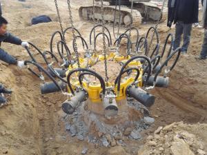 Best Excavator Attachment Hydraulic Round Pile Breaker Concrete Crusher Cuting wholesale