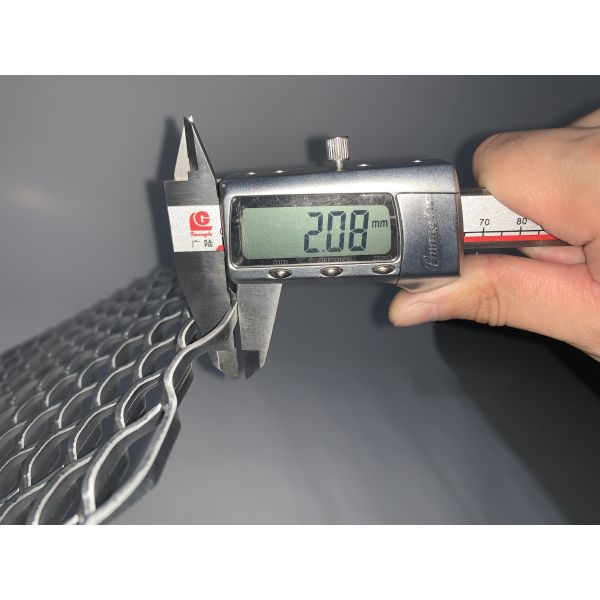 Customized Aluminum Expanded Metal Sheet Lath Ceiling 20 X 50mm 2mm Thickness