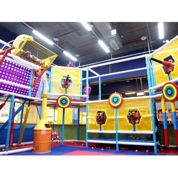 Battery-Powered Ball Blaster Gun for Indoor Playgrounds