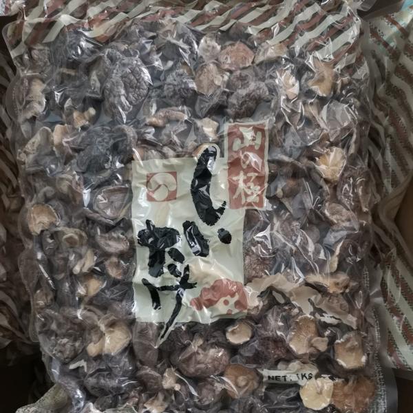 Cheap Natural Bulk Dry Shiitake Mushroom Dried Shiitake Mushrooms Organic for sale