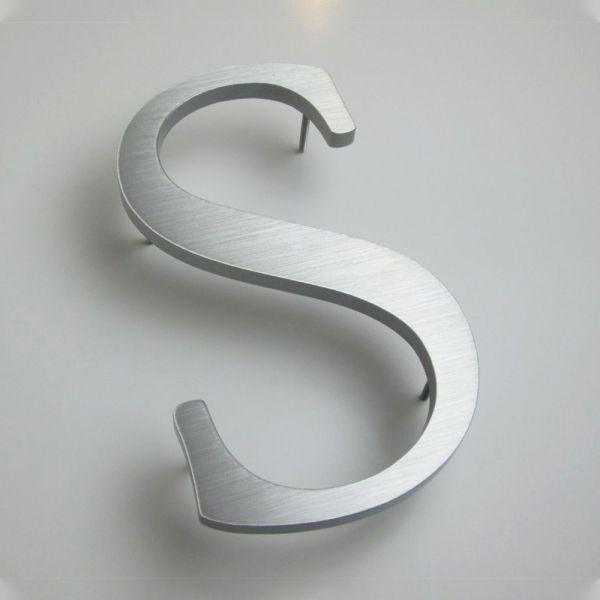 Long Durable SS 304 3D Metal Letters For Wall Customized Color Size