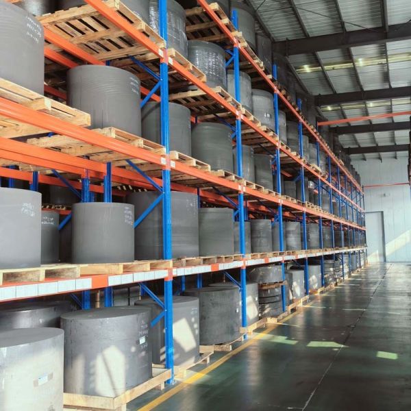 Customized Supermarket Shelves Pallet Shelving Storage Solutions