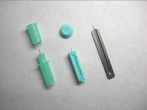 China Surgical disposable sterile blood lancet on sale