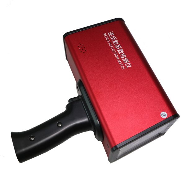 High Resolution Images Sign Retroreflectometer With Precise Geolocation