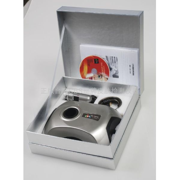 Portable skin analyzer.jpg