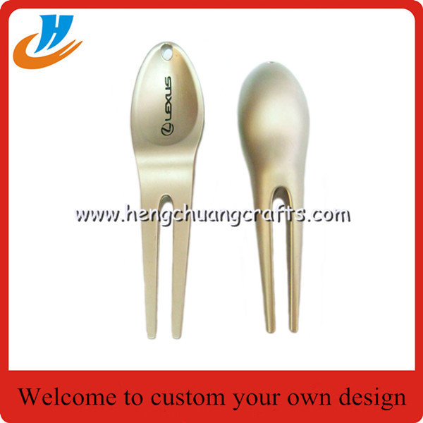 Custom golf accessories for golf club/wholesale golf hat clips with your own logo design