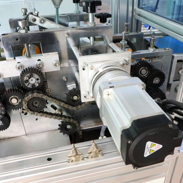 250pcs/Min Disposable Non Woven Face Mask Making Machine Automatic CE Certified