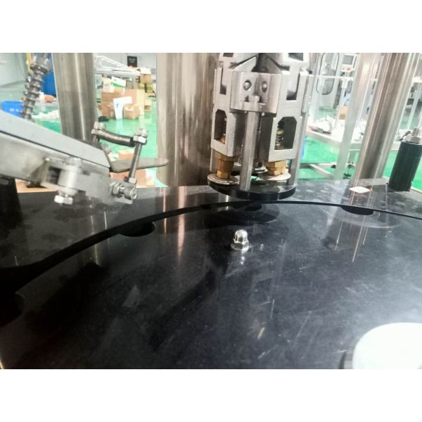 1 Single Head Automatic Can Sealing Machine for Food Horse Mouth Canning