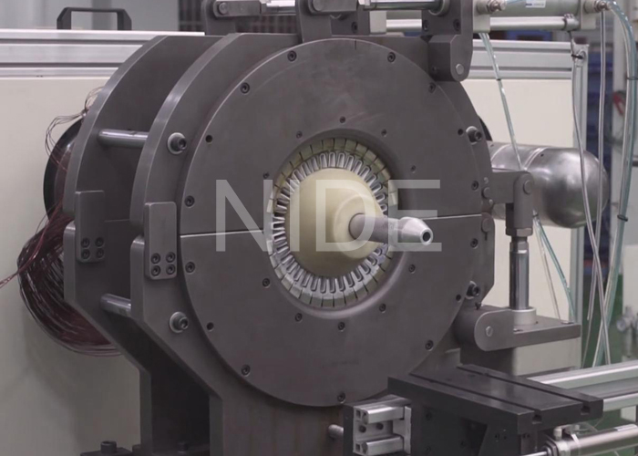 coil inserting machine