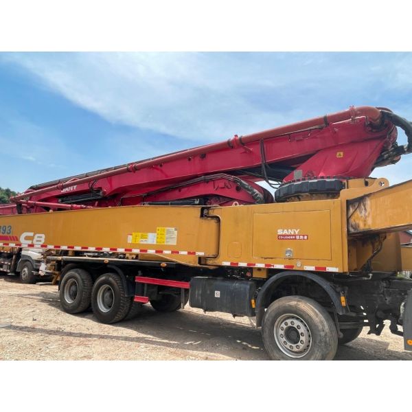 Truck Mounted Concrete Pump 56 Meter Used Construction Concrete Machine for Projects