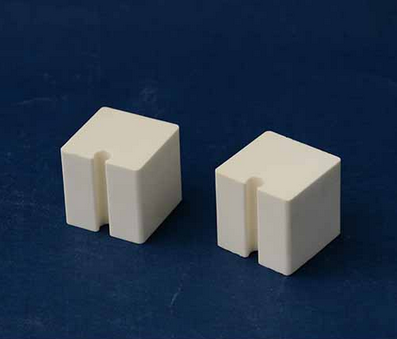 Thermal Insulating Machinable Ceramic Block , Custom CNC Machined Ceramic Components