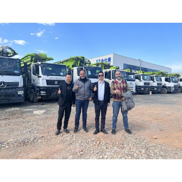 2020 Year Reliable Operation Concrete Pump Trucks with Compact Structure