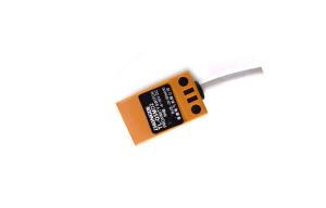 Square Inductive Proximity Switch , PNP / NPN Inductive Proximity Sensor