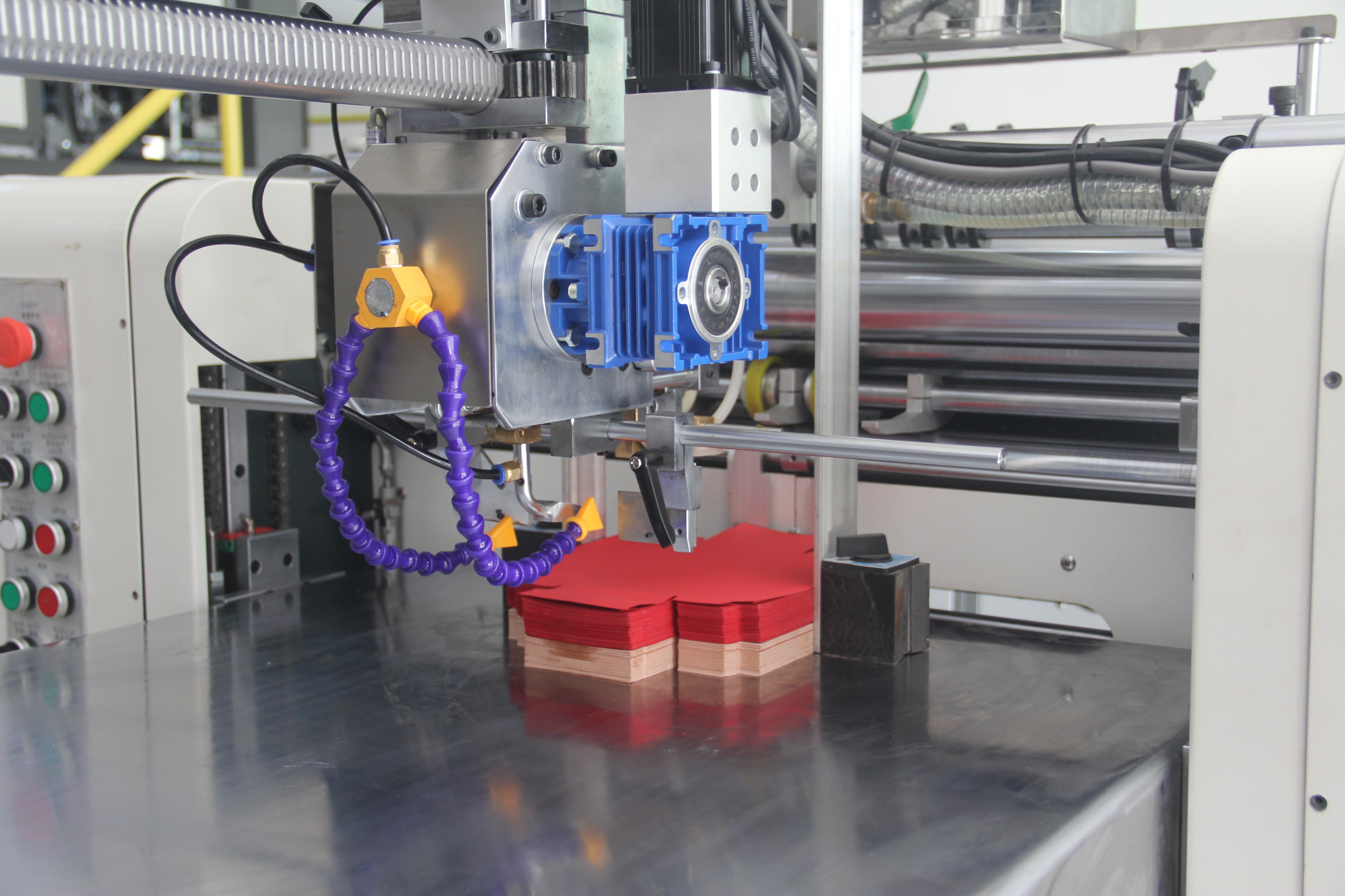 Automatic Positioning Gluing Machine / Automatic Rigid Box Making Machine