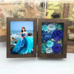 Best Luxury Gift Walnut Wood Photo Frame Preserved Flower Photo Frame For Lover Home Decoration wholesale