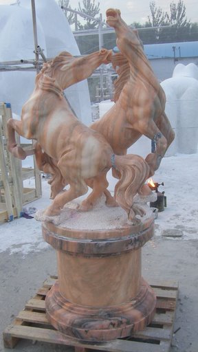 Horse stone sculpture for garden
