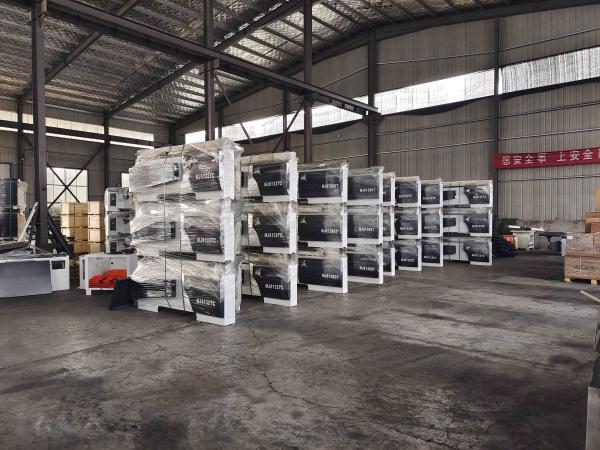 Cheap Wood Cutting Machine Sliding Panel Saw Chinese factory supply Sliding Table Saw with saw blades up and down by motor for sale