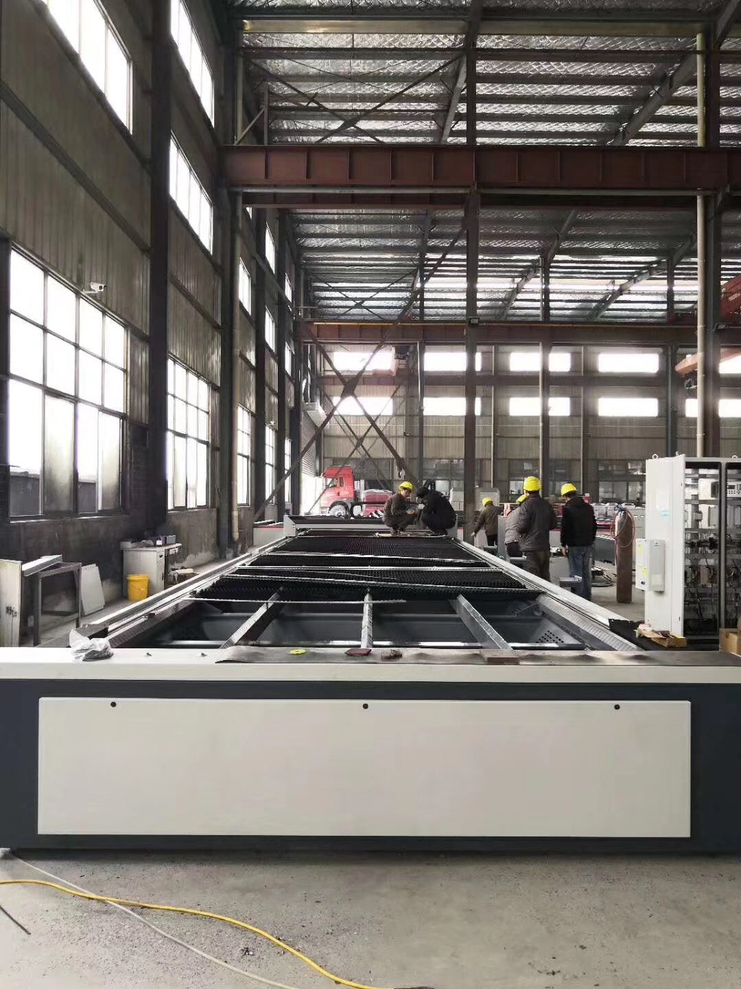 6mx1.5m CNC Machine 2000W Fiber Laser Cutting Machine Price for Stainless Steel
