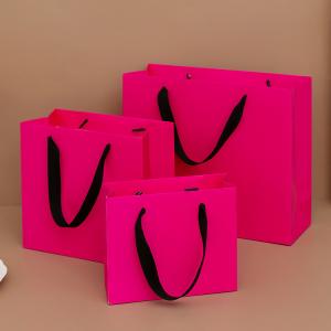 China Customized Printing Custom Paper Gift Bags for Your Business Needs on sale