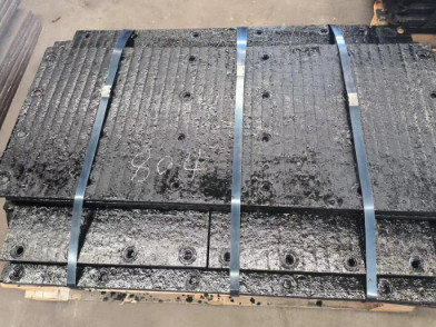 Hct Composite Hardfacing Wear Plate Carbon Steel High Chromium Weldox700 Sheet