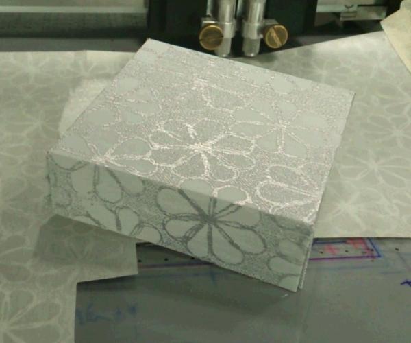 Cheap Lampshade fabric + pvc pattern flatbed cutting plotter for sale