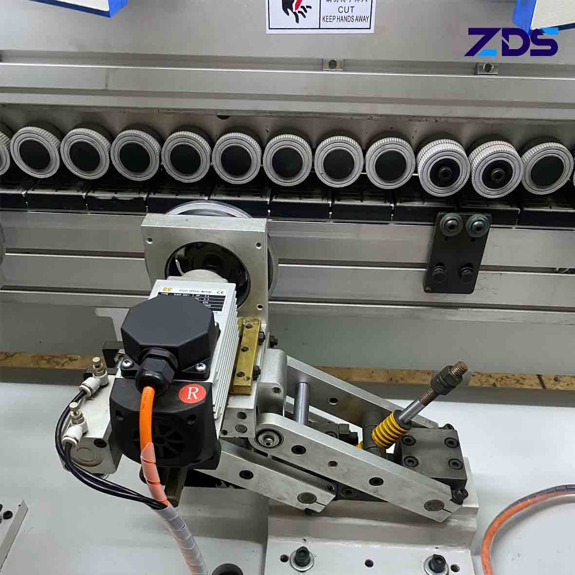 18.5kw Automatic MDF Edge Banding Machine Edgebander With Premilling And Corner Rounding