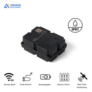 Best 7500mAh Rechargeable GPS Tracker IP67 Waterproofing Bluetooth Compatible Within 10 meters Accuracy for Cargo Tracking wholesale