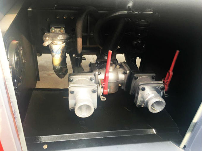 Forland 5cbm Oil Dispenser Tank Truck, 4*2 Petrol/Diesel Refueling truck