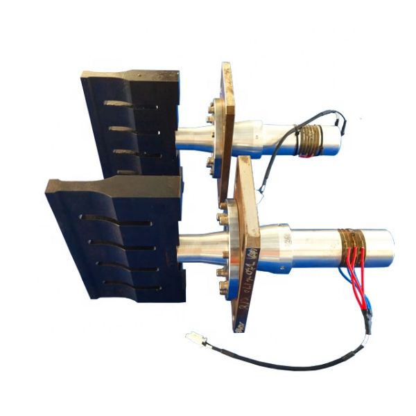 Floor-standing 15KHz 3200W High-precision Ultrasonic Plastic Welding Machine for Automobile, Medical Treatment, Toys, Electronic