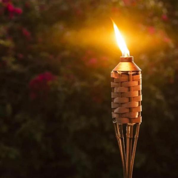 Garden Light Bamboo Torch With Black Metal Wick Holder For Outdoor Decoration Natural Bamboo Tiki Torch