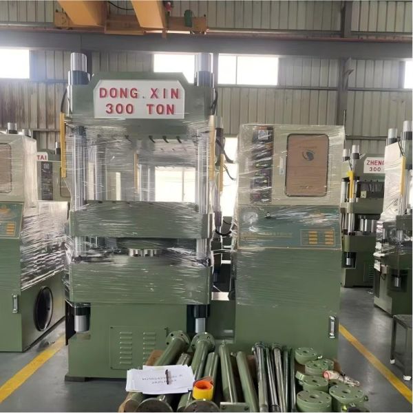 300T Single Color Hydraulic Press Machine For Melamine Dinnerware Manufacturing