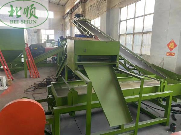 Cheap Waste Tire Recycling Line Process Waste Tires Or Rubber Blocks Into Rubber Powder for sale
