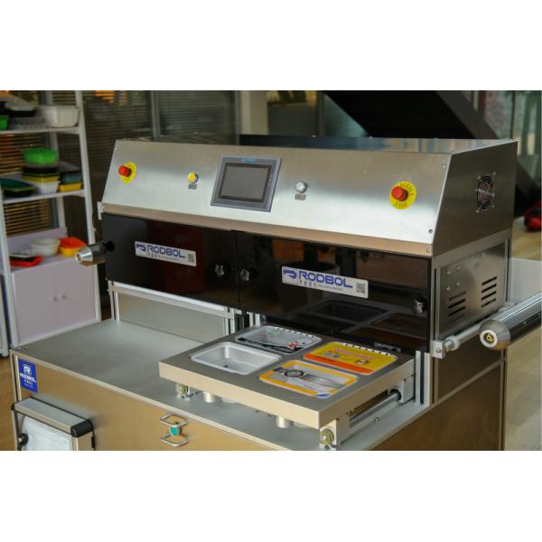 Touch Screen Vacuum Tray Sealing Machine Japan Omron Electronic Control System