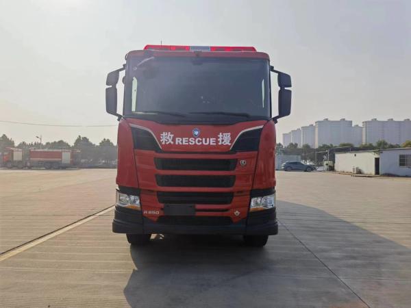 Cheap 11kW/T 23600L Large Airport Fire Engine Water Tank Fire Truck PM240/SG240 for sale
