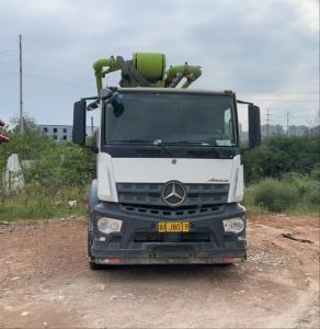 14990*2530*4000mm Green Concrete Pump Truck for Large-Scale Construction Projects