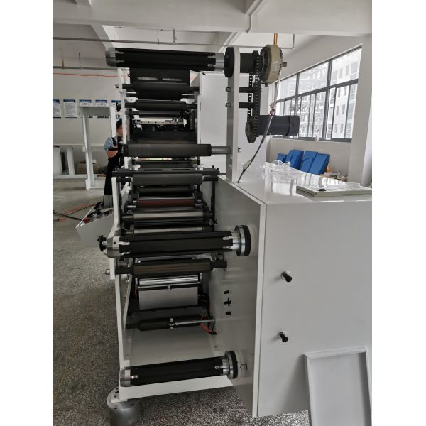Rotary Die Cut Label Sticker Printing Machine 3 Color 420 Model CE Approval